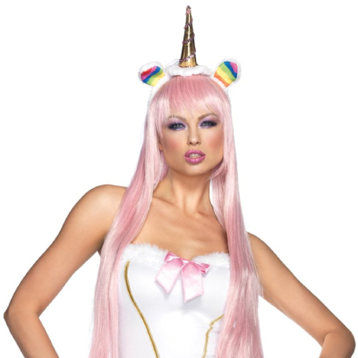 Une femme en déguisement sexy de licorne